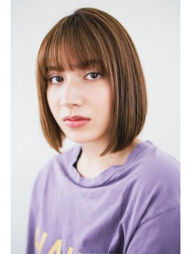 ピズム(PISM) 前髪ぱっつんイメチェンボブ