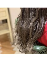 カーム(calm)&nbsp;カーキベージュ