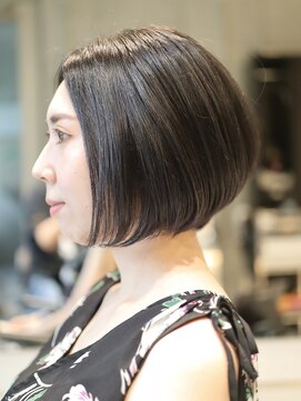 ヘア デザイン リスク(HAIR DESIGN RISK) 【RISK 高か橋勇太】シルエットが完璧!!前下がりショートボブ