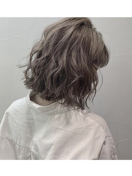 ジーシーエイト ヘアー(GC8 hair) グレージュ