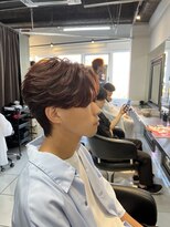 アイズ 海老名(AIZU) センターパートウルフ ニュアンスパーマ カルマパーマ