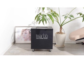 ヘアスタジオ　ピースフル