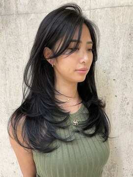 ヨロ 上野(YOLO) ハイライトカラーミルクティーベージュレイヤーカット