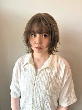 フラム(fulam) ボブウルフ×ミルクティー