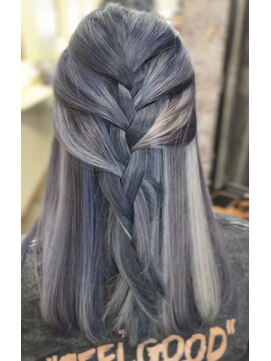 アルグラーテ (Arglarte) ２ブリーチ/透明感カラー