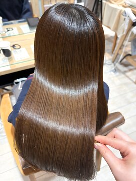 プラグ バイ ネオリーブ(plug by neolive) くびれヘア×髪質改善[髪質改善/縮毛矯正/韓国]A