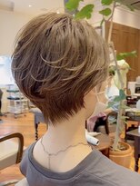 ビュートリアム 梅田(BEAUTRIUM)&nbsp;ショートヘア/ショートカット/ショートボブ/大阪/梅田