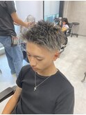 短髪メッシュ