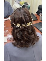 ヘアールーム アート(hair room a to by NYNY)&nbsp;ハーフアップ