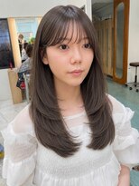 アテナ(ATENA)&nbsp;ミントベージュミントグレージュ顔周りワンホンレイヤー髪質改善