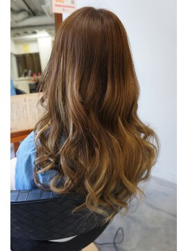 トゥエンティーフォー(24) プルエクステで外国人風♪