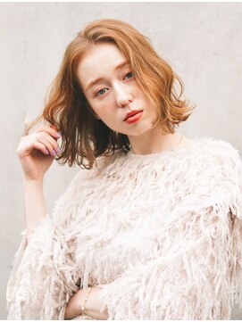 レジュアル(RESSUAL) エアリーミディ　ショートパーマ　黒髪　ホワイトアッシュ