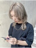 ミディアムボブウルフマッシュ×プラチナグレージュ/.eer南船場