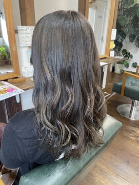 ル コワン ククー(Le coin coucou) オリーブグレー