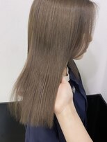 ラグナ(LAGUNA)&nbsp;【アッシュベージュ/セミロング/ブリーチなし/20代】