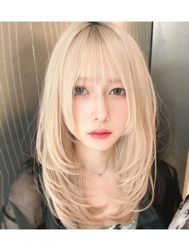 天神美容室 ダブルカラー／レイヤーカット／ハイトーン