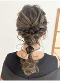 20代30代40代　広島結婚式　カジュアル編みおろしヘアアレンジ
