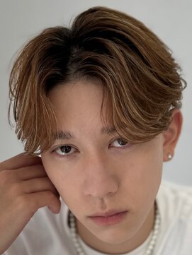 バース バイ ハピネス(BIRTH by happiness) ツイストスパイラルパーマツイストパーマメンズマッシュパーマ