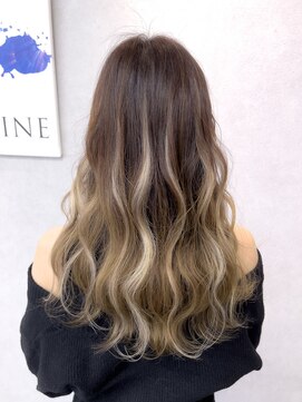 レヴェリー(REVERIE) プルエクステ