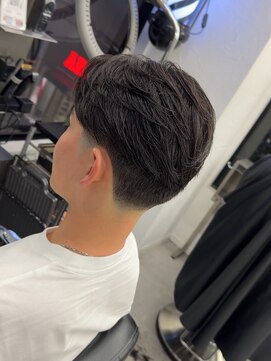 グルーマーズトウキョウ(GROOMER/S TOKYO) men's/メンズ/テーパーフェード/バーバー/ニュアンスパーマ