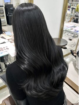 フォルテ 表参道店(FORTE) シアーブラックで大人の透け感カラー◎
