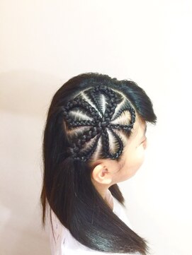 アーチフォーヘアー(a rch for hair) コーンロウお花♪♪