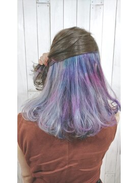 ヘア メイク ヴァーブ(hair make Verve) ハイインナーマーブルユニコーン