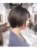 丸みショートボブで大人可愛い♪