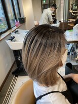 リバレッジ 広尾(Leverage)&nbsp;ハイトーンベージュ×バレイヤージュスタイル