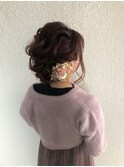 ゆるふわ カール サイド ツイスト シニヨン ヘアアレンジ