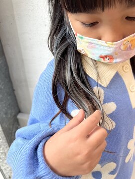 センスヘア(SENSE Hair) 色落ちまで考えた水色イヤリングカラー☆