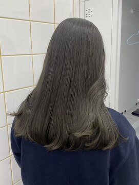 ガーランド(Girland) 【girland】オリーブカラー　韓国風/レイヤーカット