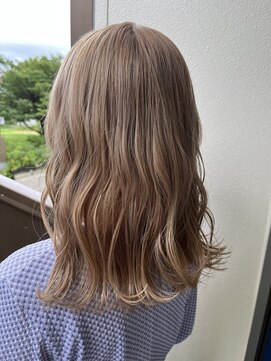 メロウ(mellow) ダブルカラー×ミルクティーベージュ