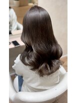 ジャパンデザイナーズアカデミー&nbsp;◎透明感抜群グレージュカラー◎【堺・深井】