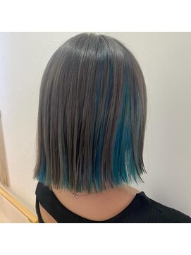 ロア(LoA) 寒色系インナーカラー