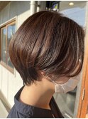 大人の丸みショート