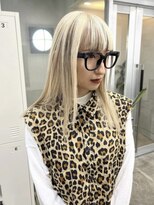 ジーナ オモテサンドウ(XENA)&nbsp;ケアブリーチ×ハイトーン×ハイライト（表参道）