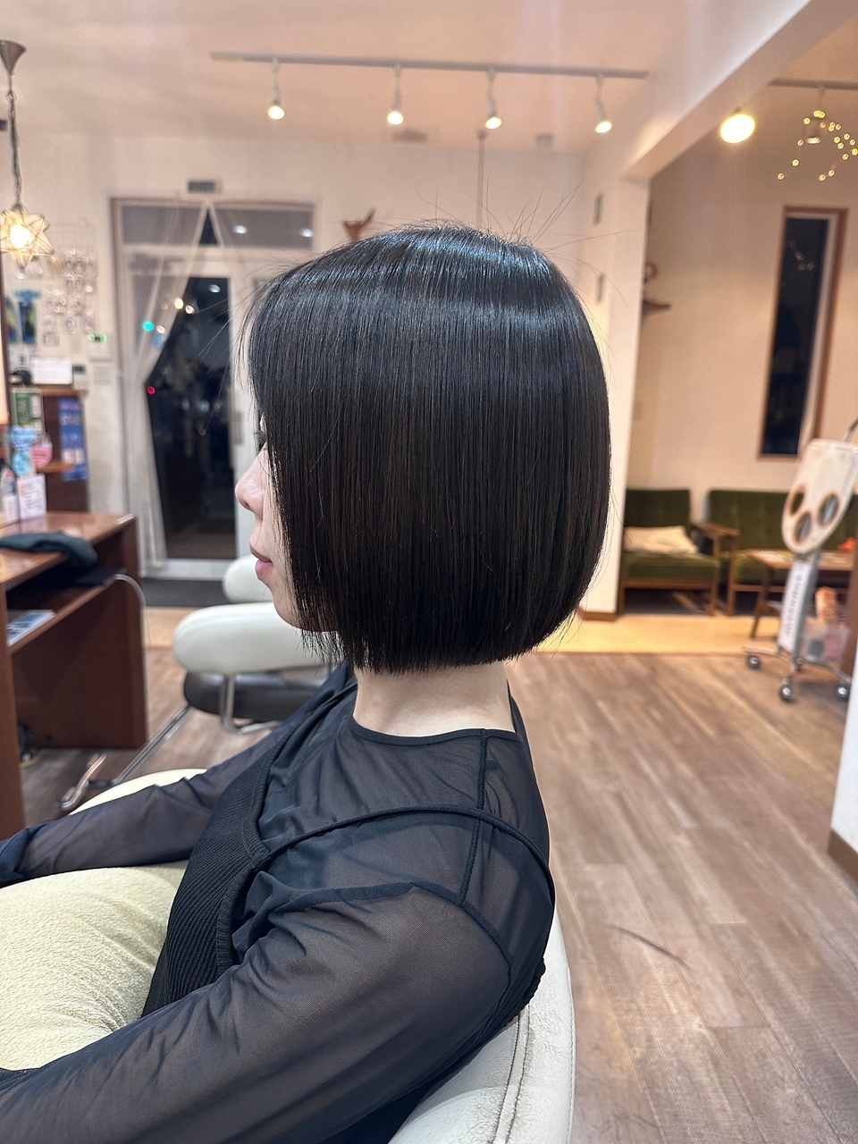 コジック ヘアアンドアイ(Cogic hair & eye)&nbsp;大人かわいい秋ヘアー20代30代暗髪・黒髪立体感結べるボブディ