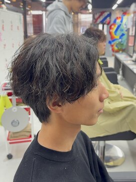 カーニー 錦糸町(kearny) ツイストスパイラル/縦落ち/縦落ちスパイラル/メンズパーマ