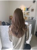 レイヤーカット×ミルクティーベージュ