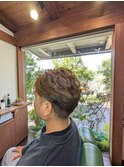 20代30代メンズカットメンズ髪型スパイラルパーマ短髪刈り上げ