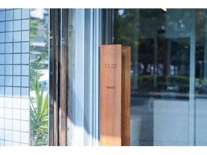 ウード(OUD)の写真