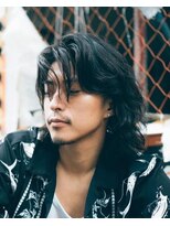 オルト(Altn)&nbsp;大人の波巻きスパイラルパーマミディアムロングメンズカットヘア