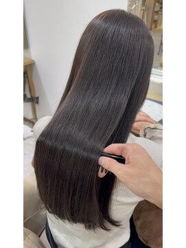 アクシュ(aqush) ツヤ髪