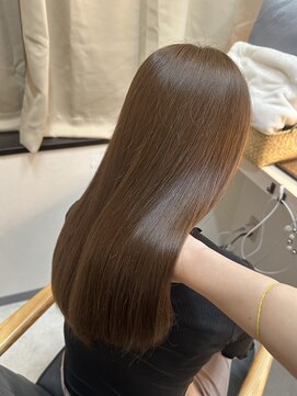 アリアツイン バイ エクラート 池袋西口店(ARiA TWiN by ECLART) 透明感オリーブベージュカラー