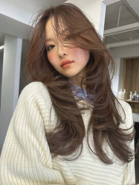 バベル アット フルリール 甲子園口(BABEL at fleurir) 海外レイヤーカット/バタフライレイヤー/ハッシュカット