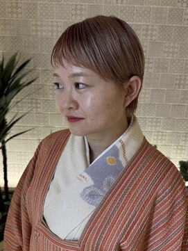 ピークアブー アヴェダ アトレ恵比寿(PEEK-A-BOO AVEDA) ハイトーン　ソフトピンクカラー