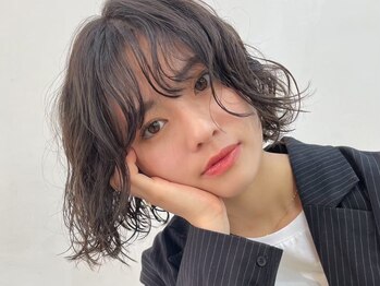 ケーツー 谷町(K-two)の写真/K-twoのパーマで華やかに♪自宅でも簡単に柔らかい大人のこなれ感が再現できる[レイヤー/ボブ]