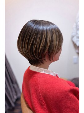 カナモロカ(CANAMO ROCA) ショートボブ/丸みショート/ハイライト/髪質改善カラー