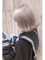 ミー 新宿(MII)&nbsp;ホワイトベージュ/ダブルカラー/髪質改善/新宿/MII/ミイ